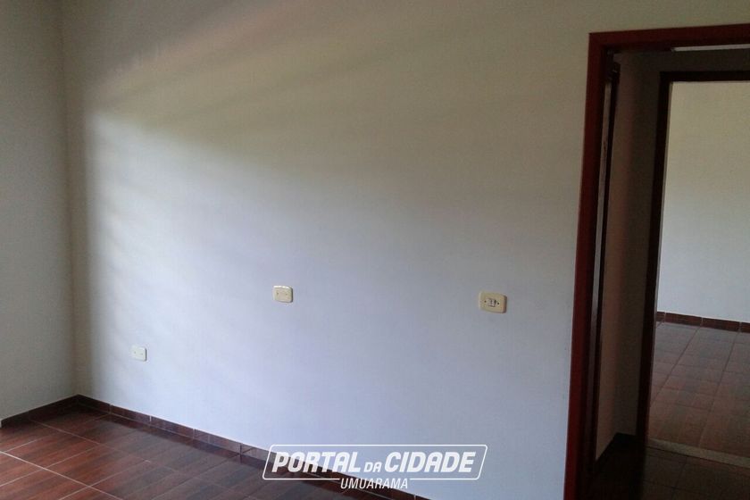 Sal&atilde;o Comercial &agrave; venda - 305m&sup2; - Zona 1