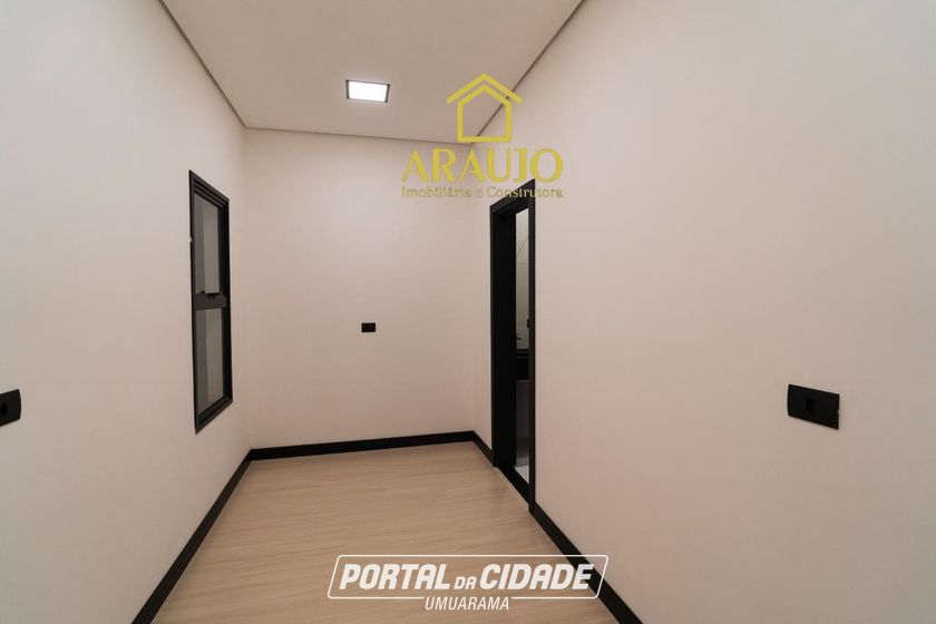 Casa &agrave; venda - 250m&sup2; - Zona VII