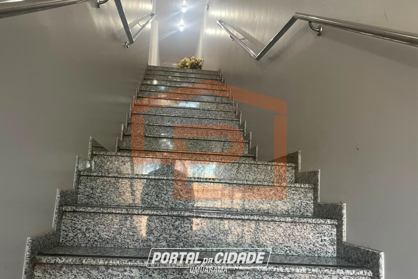 Sala Comercial para alugar - 6m&sup2; - Zona III