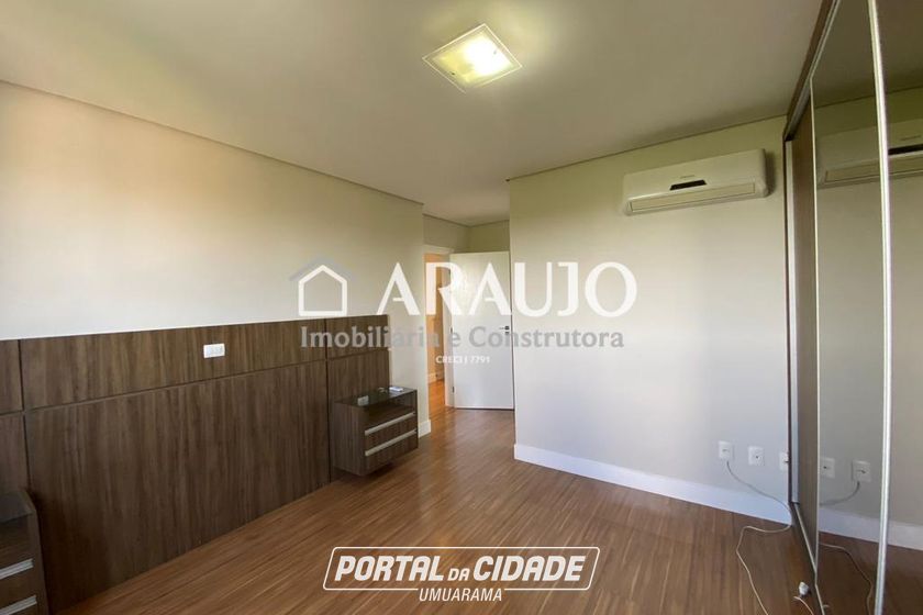 Apartamento &agrave; venda - 126m&sup2; - Edif&iacute;cio Villa Lobos - ZONA I