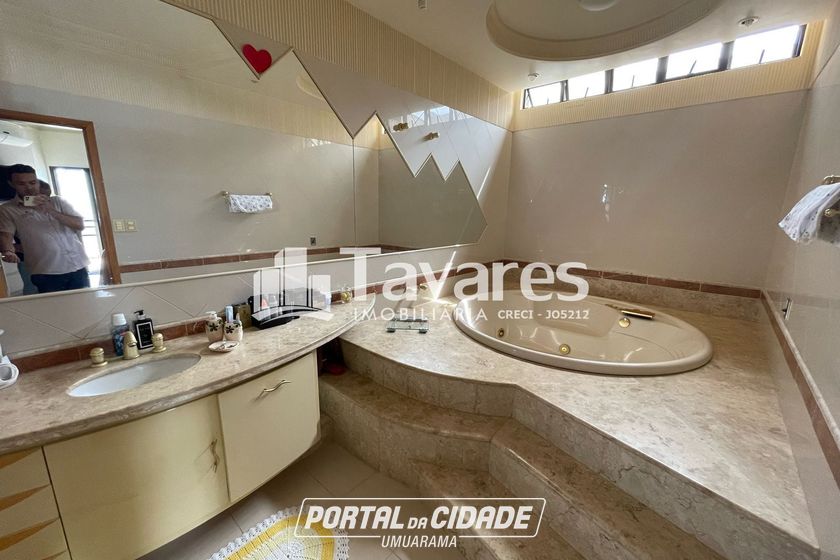 Sobrado &agrave; venda - 484m&sup2; - Zona II