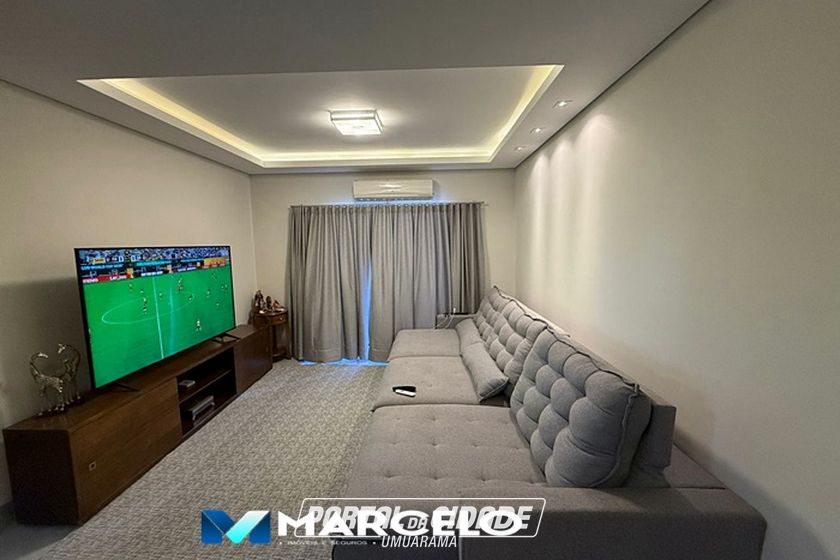 Apartamento &agrave; venda - 102m&sup2; - Zona I