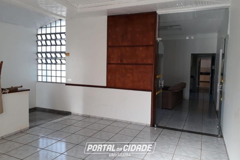 Casa &agrave; venda - 244m&sup2; - Zona I
