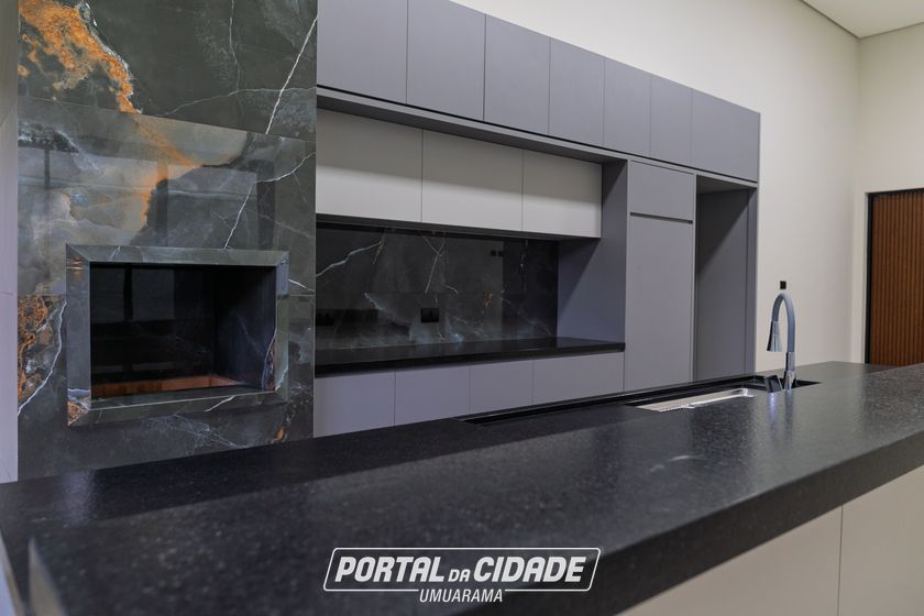 Casa &agrave; venda - 152m&sup2; - Paysage Essenza Condom&iacute;nio