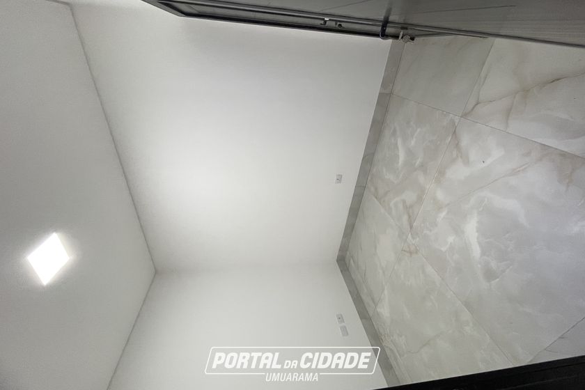 Sobrado &agrave; venda - 360m&sup2; - Condom&iacute;nio Royal Garden