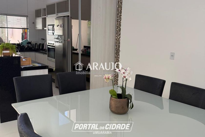 Casa &agrave; venda - 183m&sup2; - Zona III