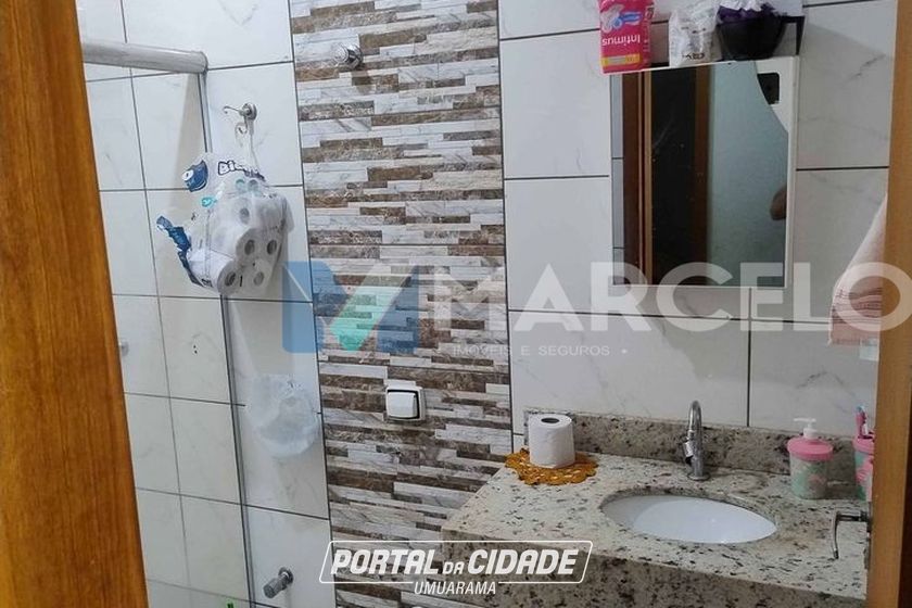 Casa &agrave; venda - 62m&sup2; - Jardim Das Gar&ccedil;as