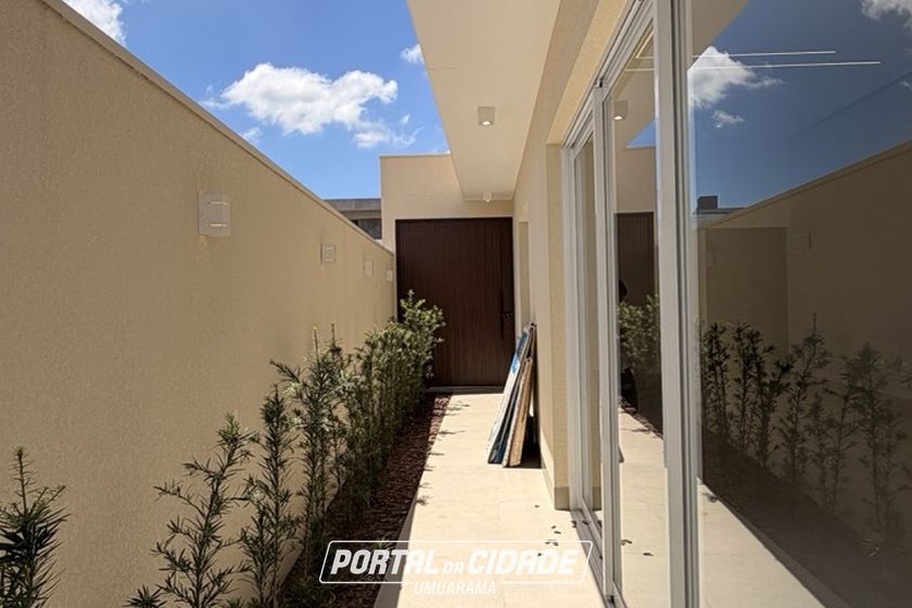 Casa &agrave; venda - 155m&sup2; - Paysage Essenza Condom&iacute;nio