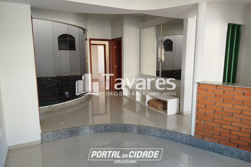 Casa &agrave; venda - 242m&sup2; - Parque San Remo I