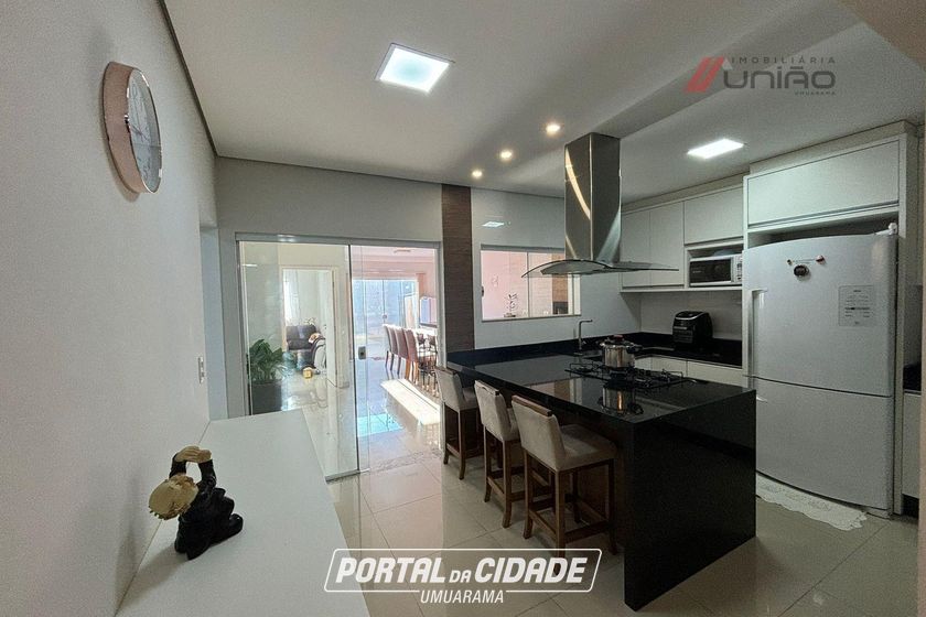 Casa &agrave; venda - 216m&sup2; - Jardim Vit&oacute;ria R&eacute;gia