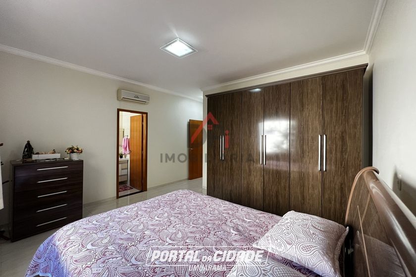 Casa &agrave; venda - 314m&sup2; - Zona III