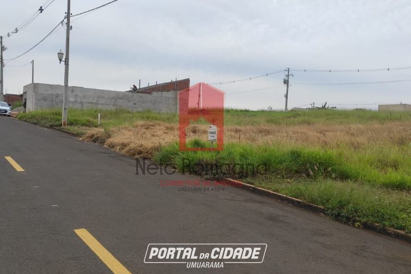 Terreno &agrave; venda - 135m&sup2; - Umuarama