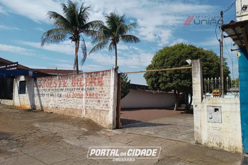 Sala Comercial &agrave; venda - 525m&sup2; - Zona I Umuarama Pr