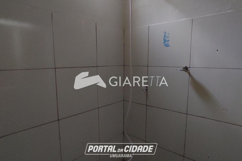 Casa &agrave; venda - 200m&sup2; - JARDIM SANTA MARIA