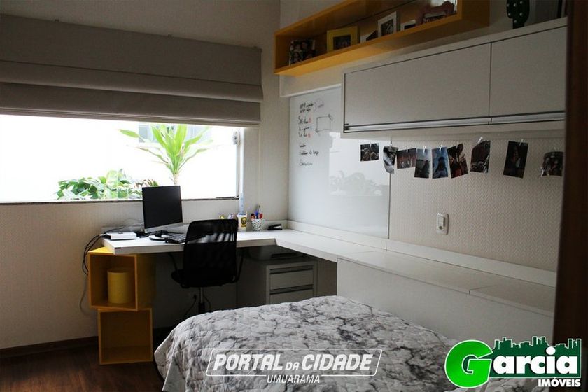 Sobrado &agrave; venda - 300m&sup2; - Jardim Veleiros