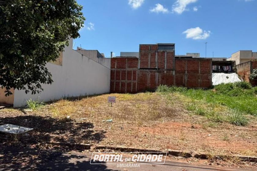 Terreno &agrave; venda - 180m&sup2; - Jardim Caravelle