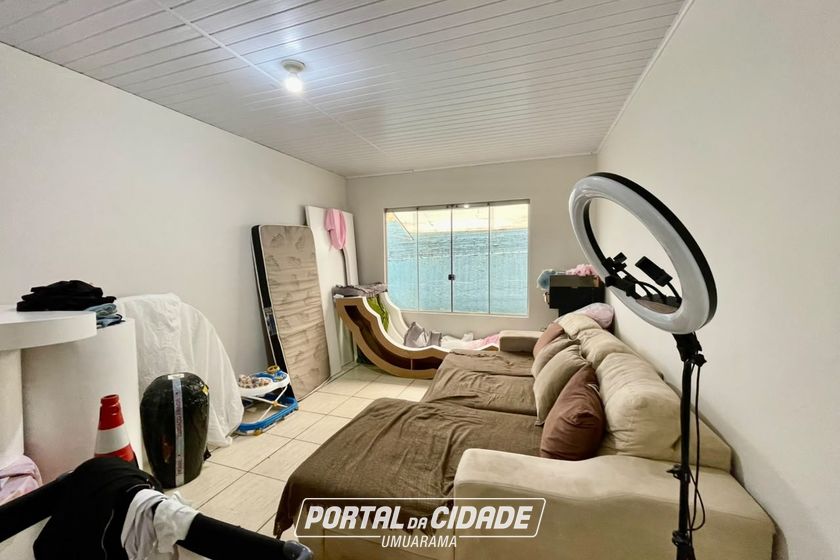 Casa &agrave; venda - 281m&sup2; - ZONA III