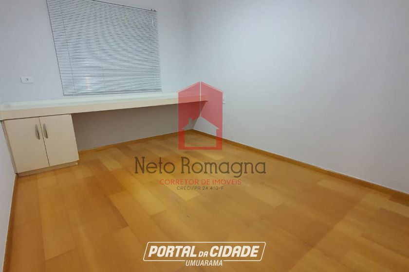 Casa &agrave; venda - 380m&sup2; - Zona I