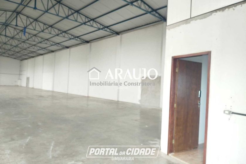 Sal&atilde;o Comercial para alugar - 750m&sup2; - Jardim Janina