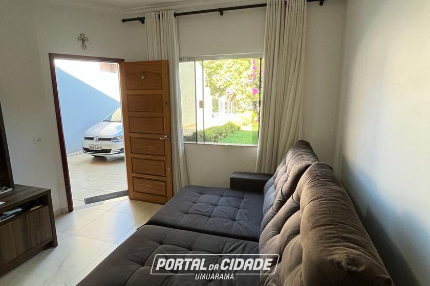 Casa &agrave; venda - 306m&sup2; - Parque do Lago