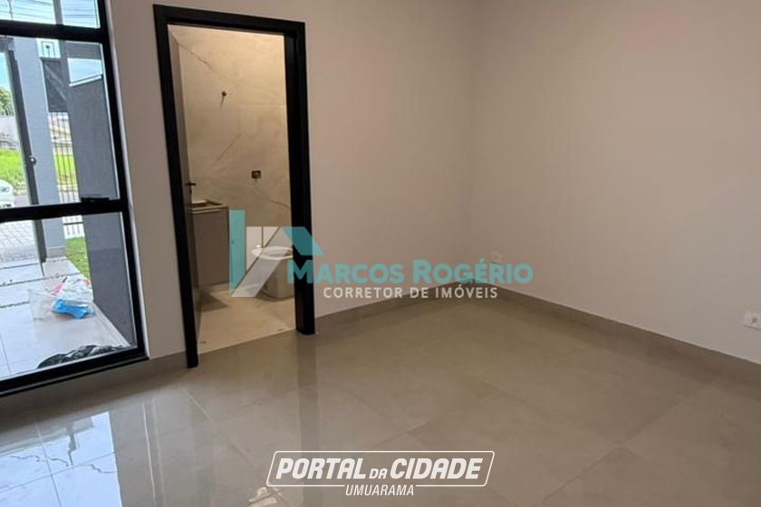 Casa &agrave; venda - 110m&sup2; - Jardim Cima