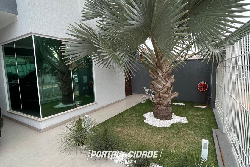 Casa &agrave; venda - 360m&sup2; - Jardim Tamoio