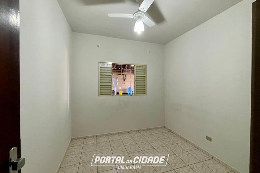 Casa &agrave; venda - 130m&sup2; - JARDIM PETROPOLIS