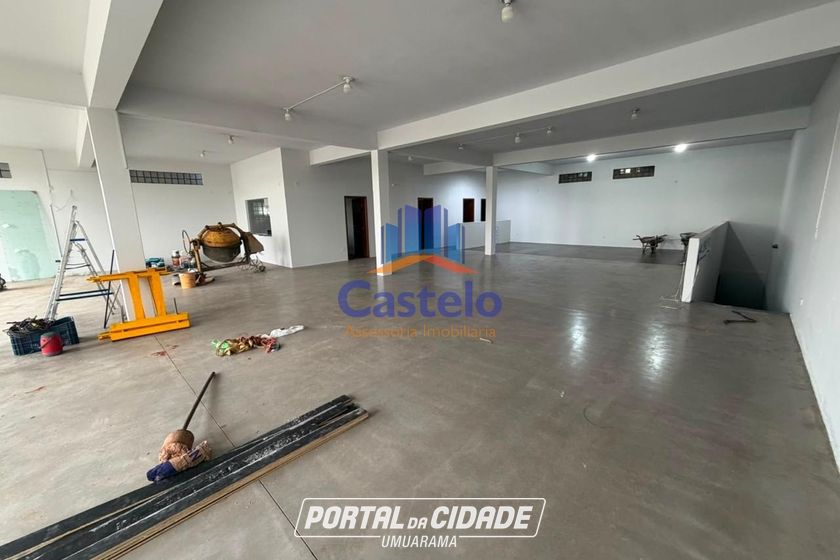 Sal&atilde;o Comercial para alugar - 390m&sup2; - PARQUE DAS LARANJEIRAS