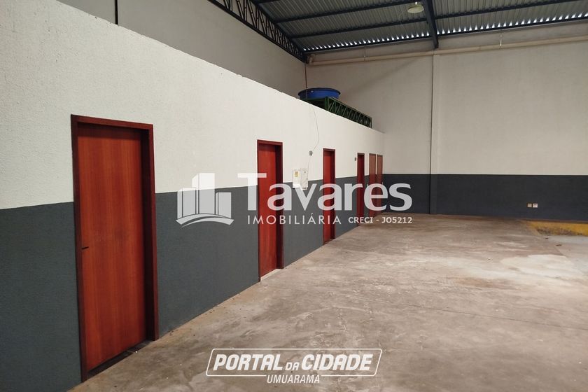 Sal&atilde;o Comercial para alugar - 700m&sup2; - Jardim Santiago