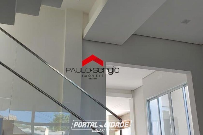 Sobrado &agrave; venda - 271m&sup2; - Zona VII