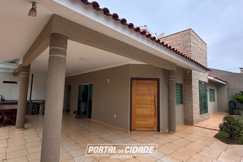 Casa &agrave; venda - 150m&sup2; - Jardim Colibri