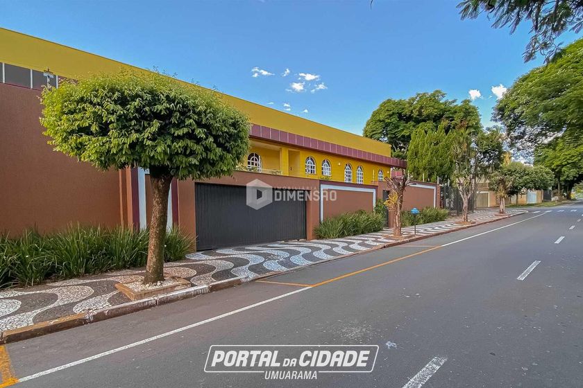 Casa &agrave; venda - 510m&sup2; - Zona II
