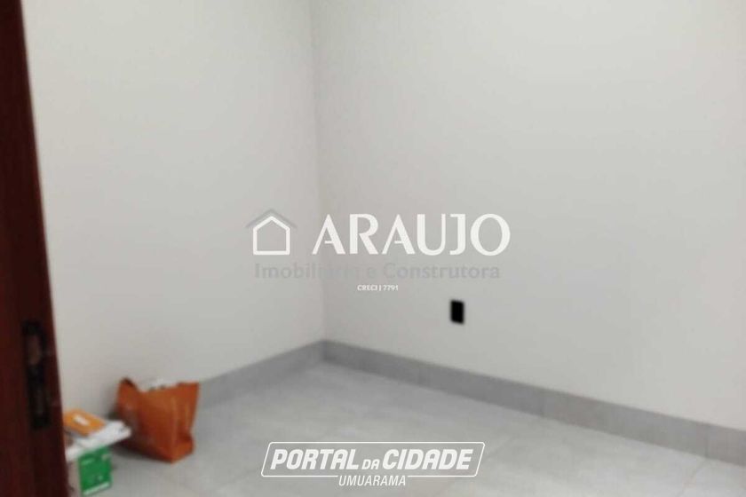 Casa &agrave; venda - 69m&sup2; - Jardim  Santiago