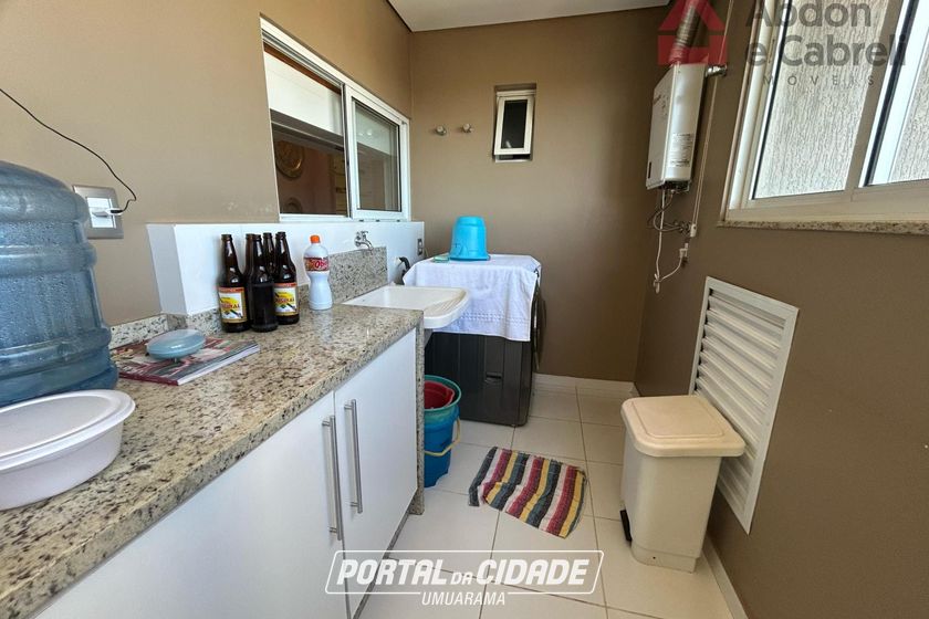 Apartamento para alugar - 100m&sup2; - Zona I