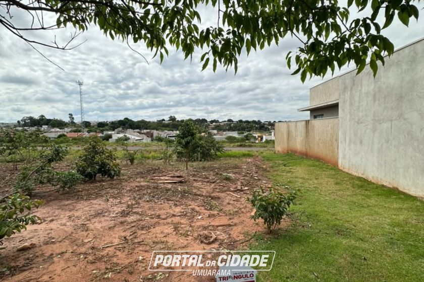 Terreno &agrave; venda - 214m&sup2; - JARDIM AEROPORTO