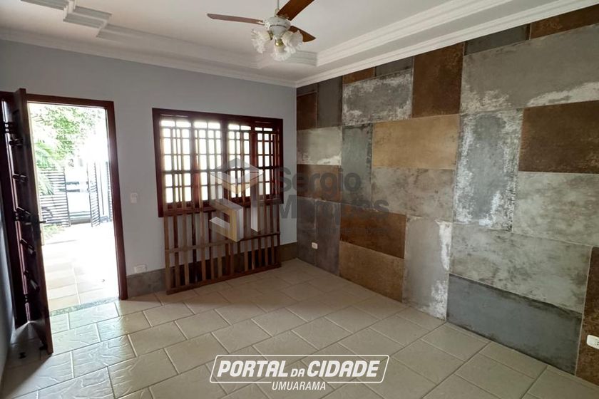 Casa &agrave; venda - 250m&sup2; - Jardim Bandeirantes