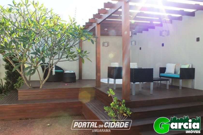 Sobrado &agrave; venda - 300m&sup2; - Jardim Veleiros