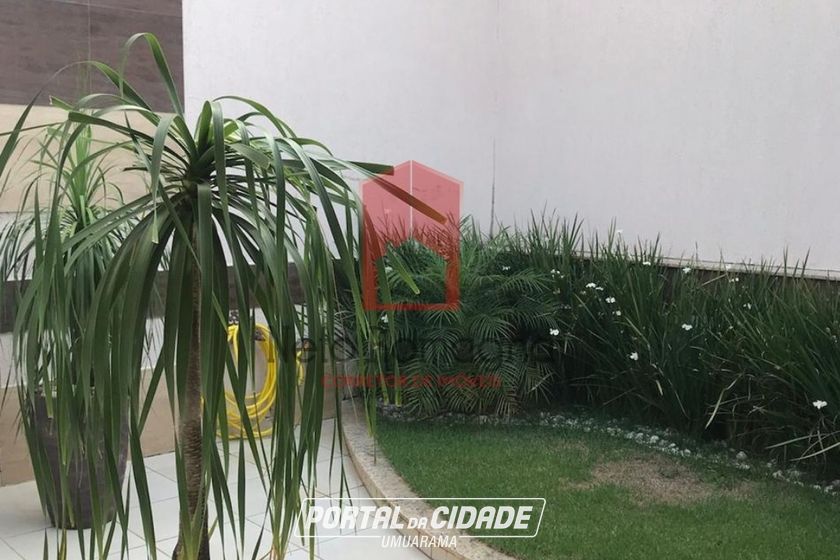 Sobrado &agrave; venda - 276m&sup2; - Zona II