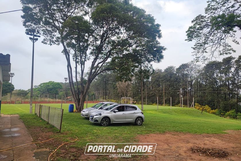 Ch&aacute;cara &agrave; venda - 400m&sup2; - ESTRADA MORADA DO SOL