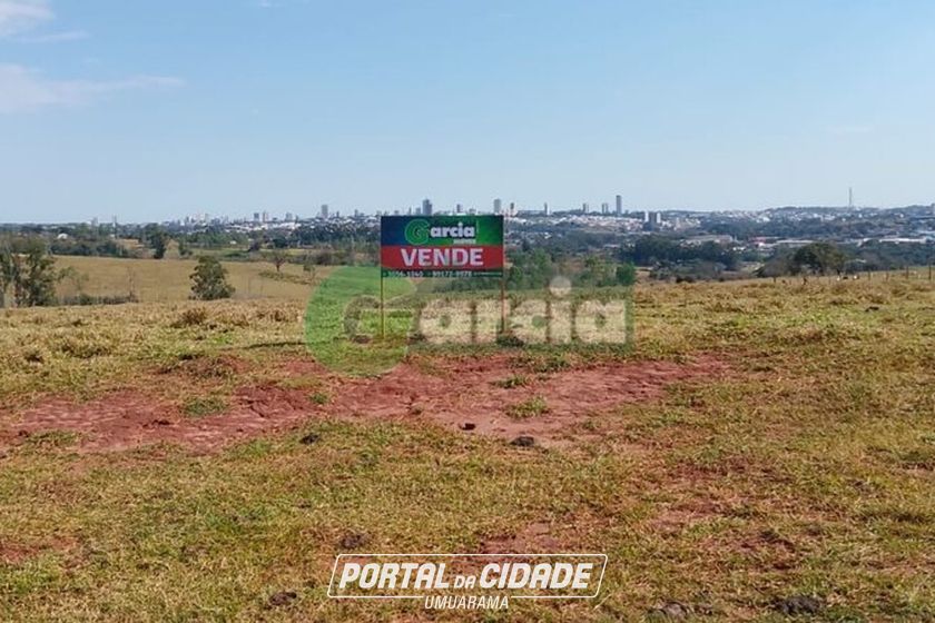 Terreno &agrave; venda - 1196m&sup2; - -