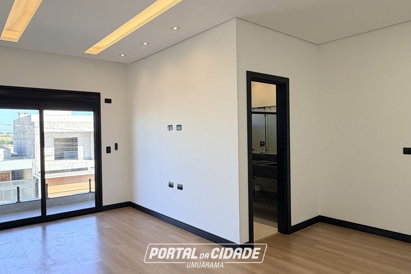 Sobrado &agrave; venda - 200m&sup2; - Jardim Colorado