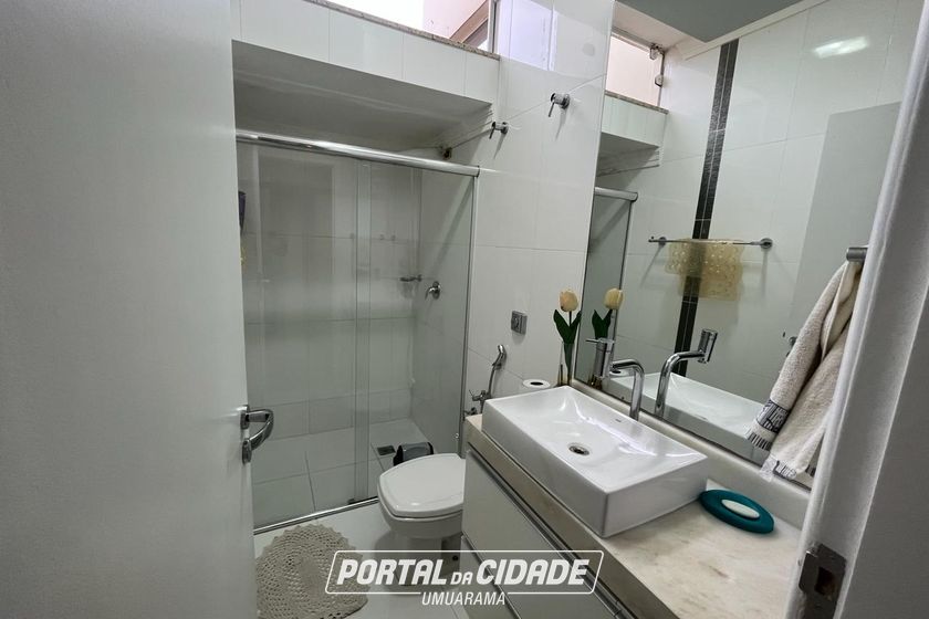 Sobrado &agrave; venda - 321m&sup2; - Zona VI