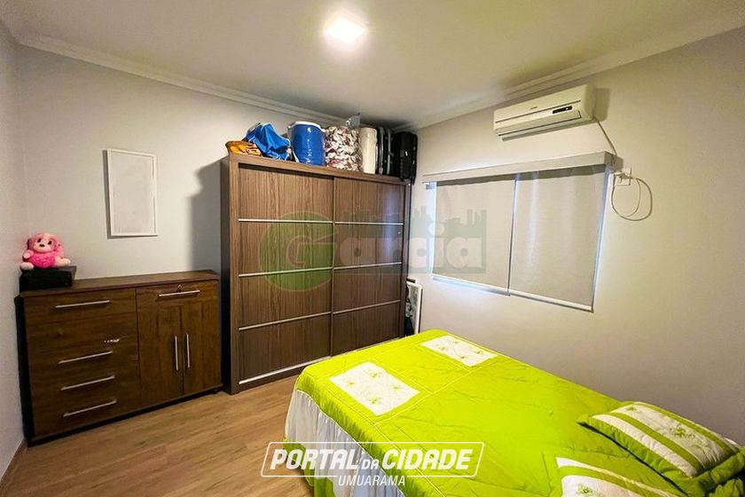 Casa &agrave; venda - 330m&sup2; - .