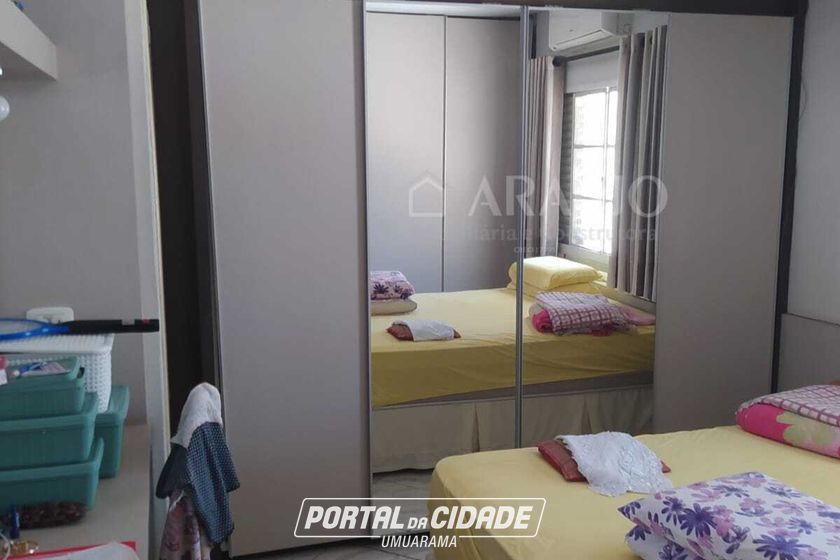 Casa &agrave; venda - 260m&sup2; - Parque San Remo