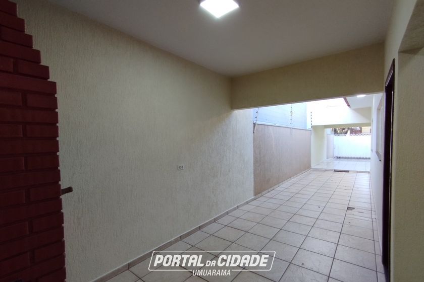 Casa &agrave; venda - 144m&sup2; - ZONA III
