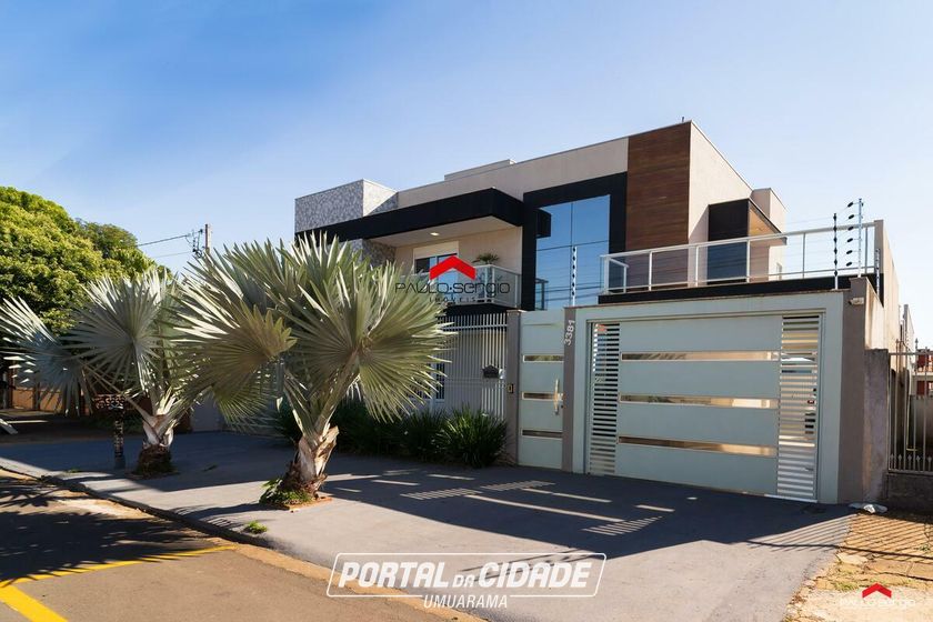 Sobrado &agrave; venda - 600m&sup2; - Zona II