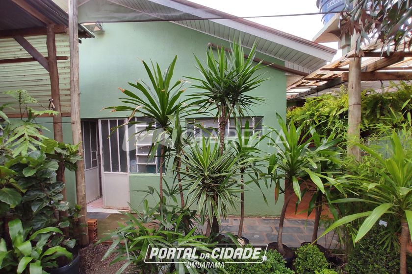Terreno &agrave; venda - 250m&sup2; - CENTRO
