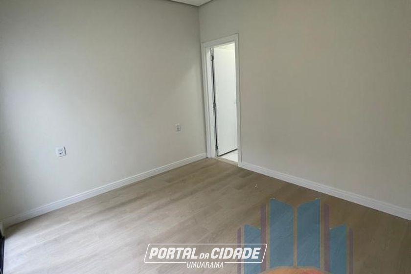 Casa &agrave; venda - 187m&sup2; - PARQUE RESIDENCIAL INTERLAGOS II