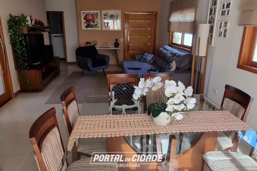 Casa &agrave; venda - 545m&sup2; - Zona VI