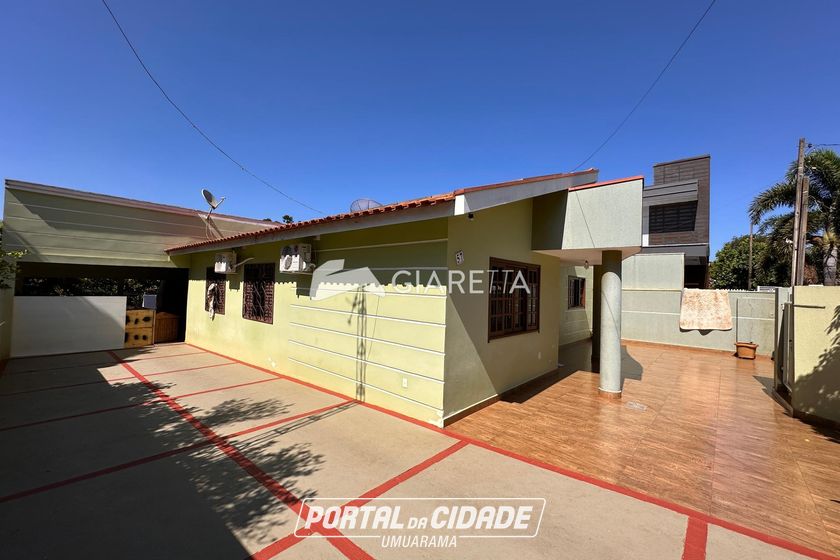 Casa &agrave; venda - 167m&sup2; - CENTRO